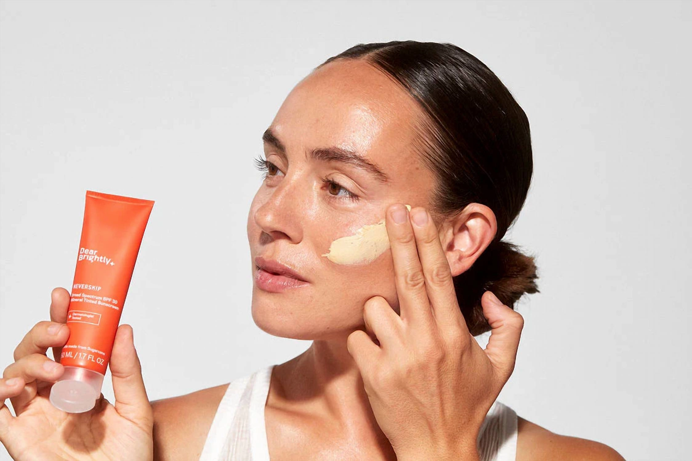 100% Tinted Mineral Sunscreen for Face, SPF Broad Spectrum (UVA & UVB)