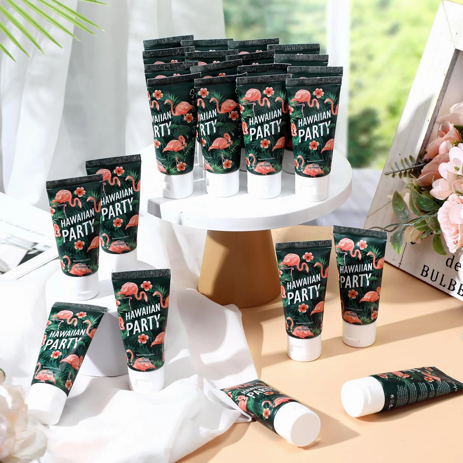 12 Pcs Mini Sunscreen Bulk for Summer Travel Size SPF 30 Water Resistant Sunscreen Lotion Bulk for Thank You Gifts Wedding Bridal Shower Favors for Wedding Party(White Cream,Flamingo)