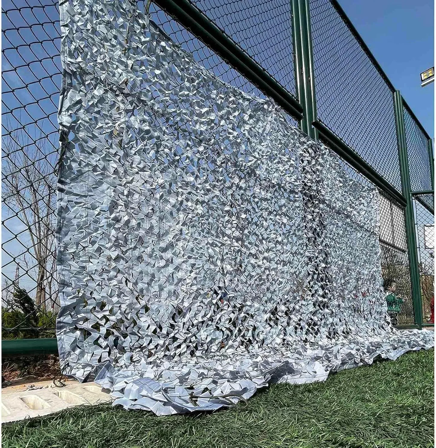 Camouflage Net, Sunscreen Camo Netting, 1.5x2/2x3/3x4/4x5/5x6m Outdoor Camouflage Shade Netting, Military Hunting Camo Net,Grey-2x2m(6.6 * 6.6ft)