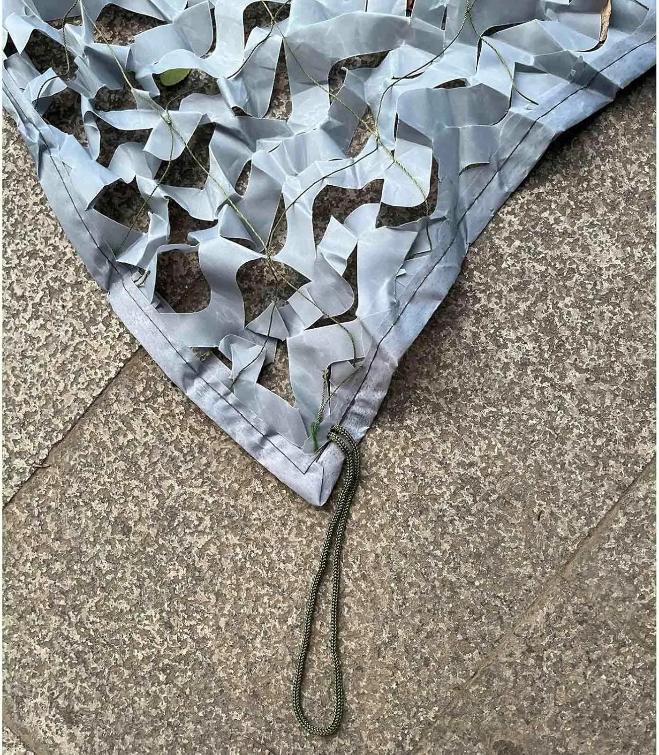 Camouflage Net, Sunscreen Camo Netting, 1.5x2/2x3/3x4/4x5/5x6m Outdoor Camouflage Shade Netting, Military Hunting Camo Net,Grey-2x2m(6.6 * 6.6ft)