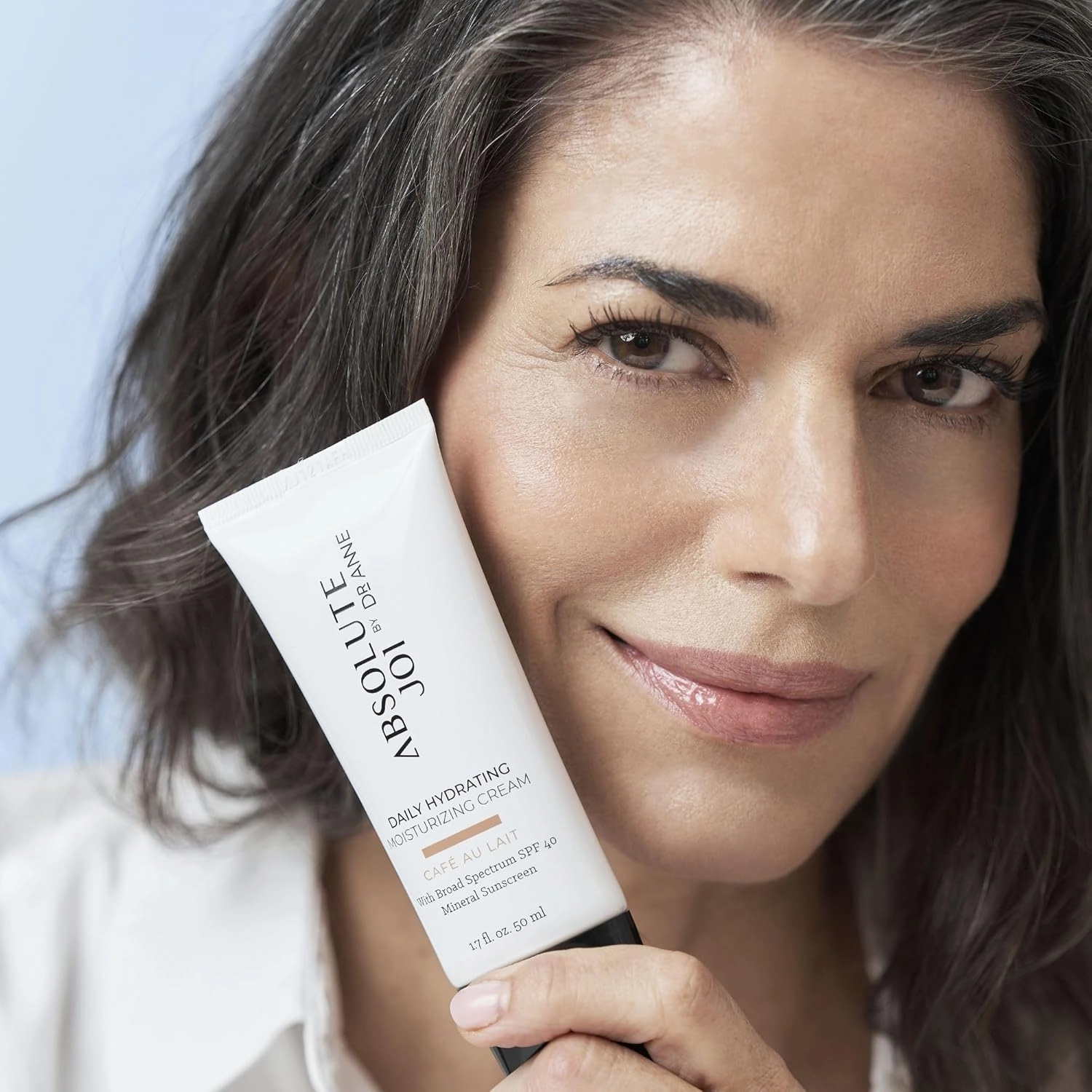 Daily Hydrating Moisturizing Cream SPF 40 Tinted Mineral Sunscreen, Broad-Spectrum & Blue Light Blocking, Fragrance-Free for Sensitive Skin, Available in Two Sheer Tints, 1.7 oz