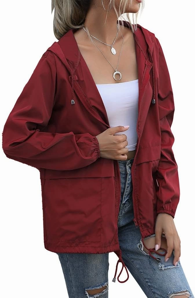 FRMUIC Rain Jackets for Women Waterproof Lightweight Hooded Rain Coats for Hiking Travel Outdoor Windbreaker Travel Jacket